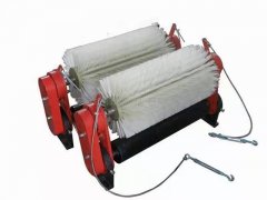 清扫器